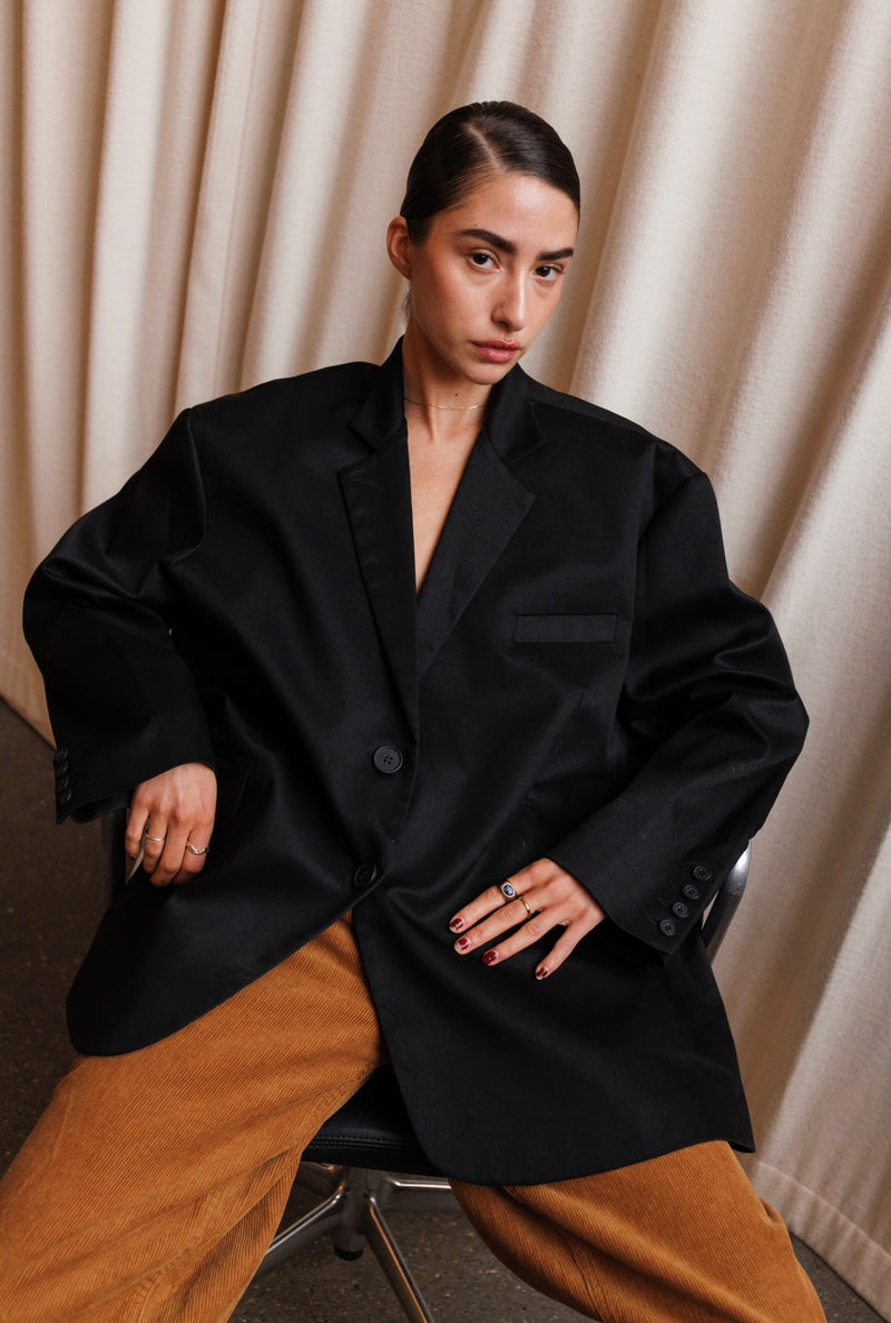ELIOTT OVERSIZED BLAZER - BLACK