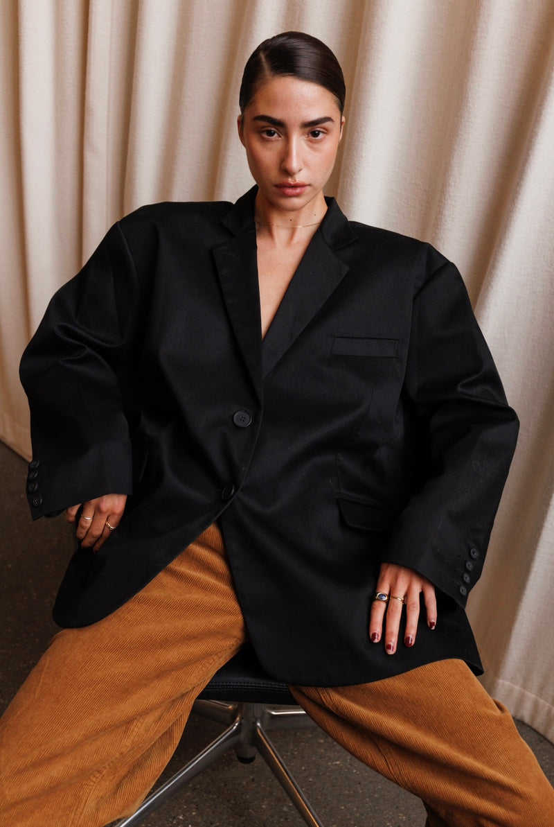 ELIOTT OVERSIZED BLAZER - BLACK