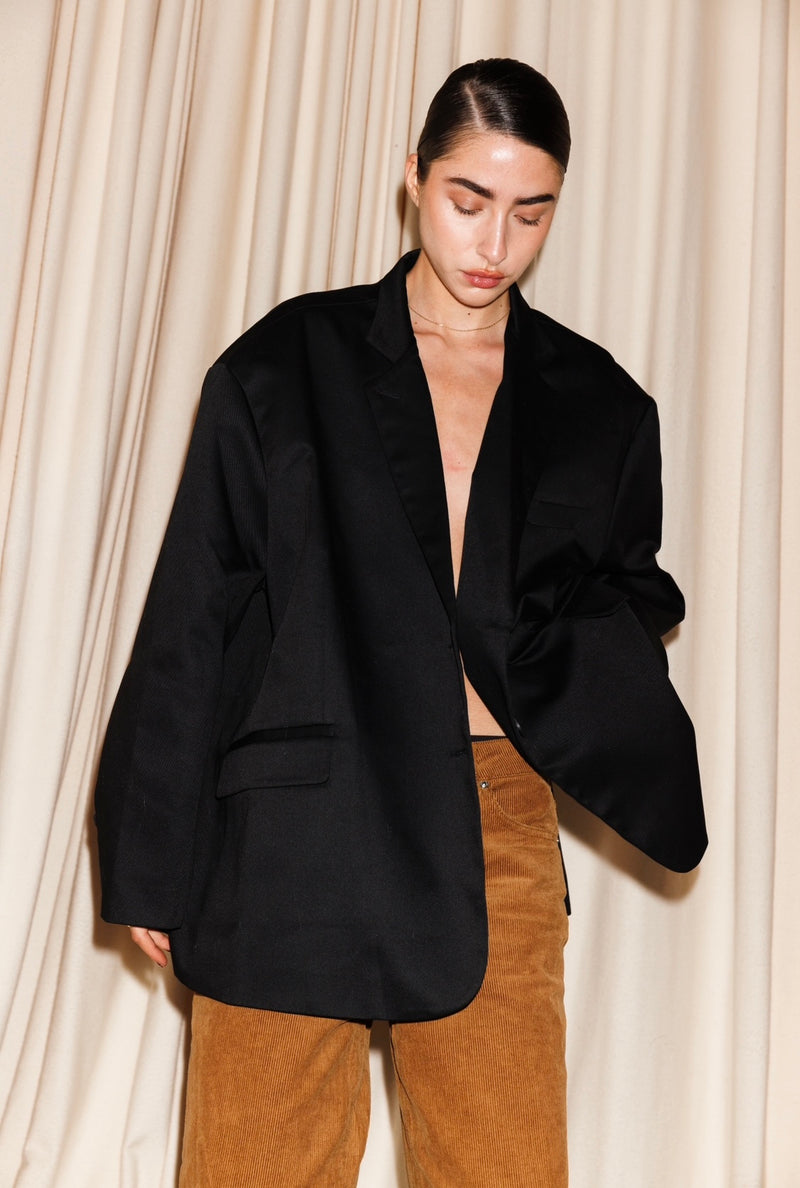 ELIOTT OVERSIZED BLAZER - BLACK