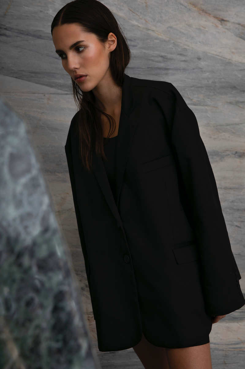 ELIOTT OVERSIZED BLAZER - BLACK